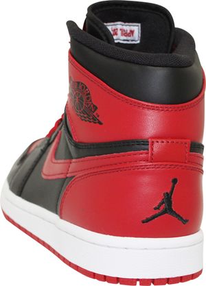 Retro Jordan 1 High DMP Bulls vs Celtics 60 Pack Black Varsity Red Sho